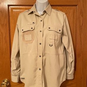 Snap button utility shirt small